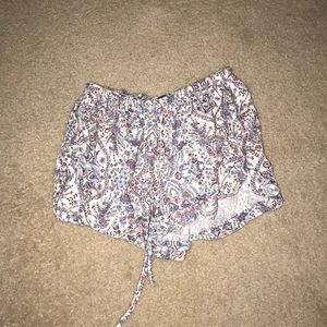 Brandy Cute paisley patterned shorts